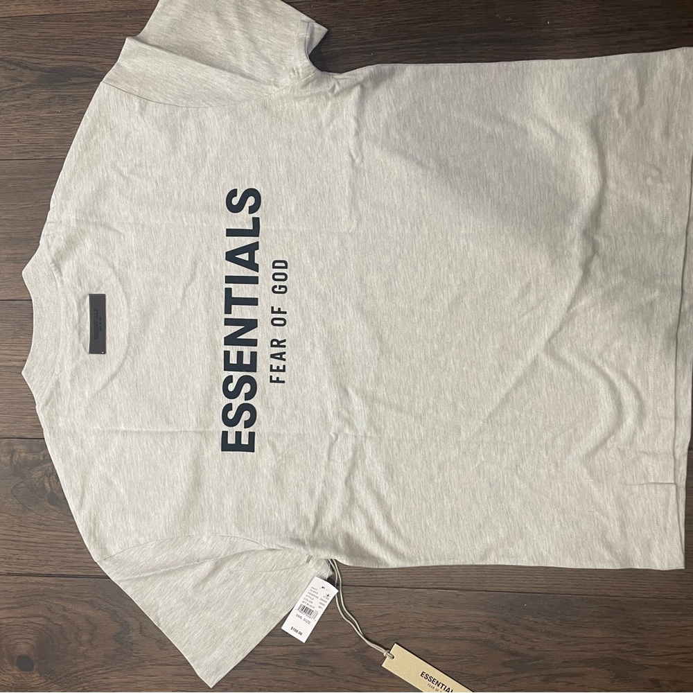 Essentials fear of god light oatmeal tee shirt - Picture 4 of 4